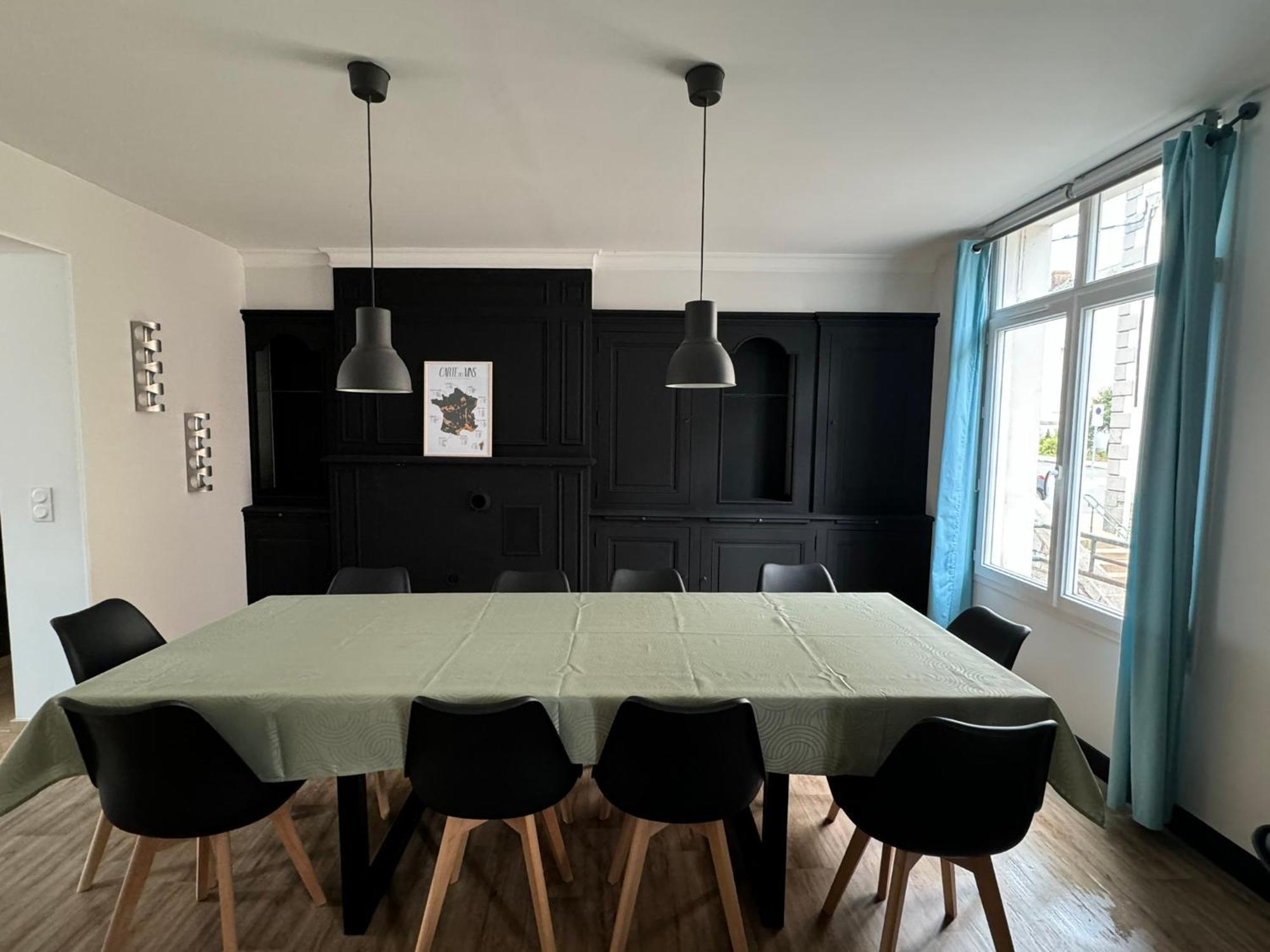 Appartement En Centre-Ville - Local Velos Disponible Mayenne Kültér fotó